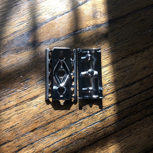 Double Edge Safety Razor - Picture 6 of 6